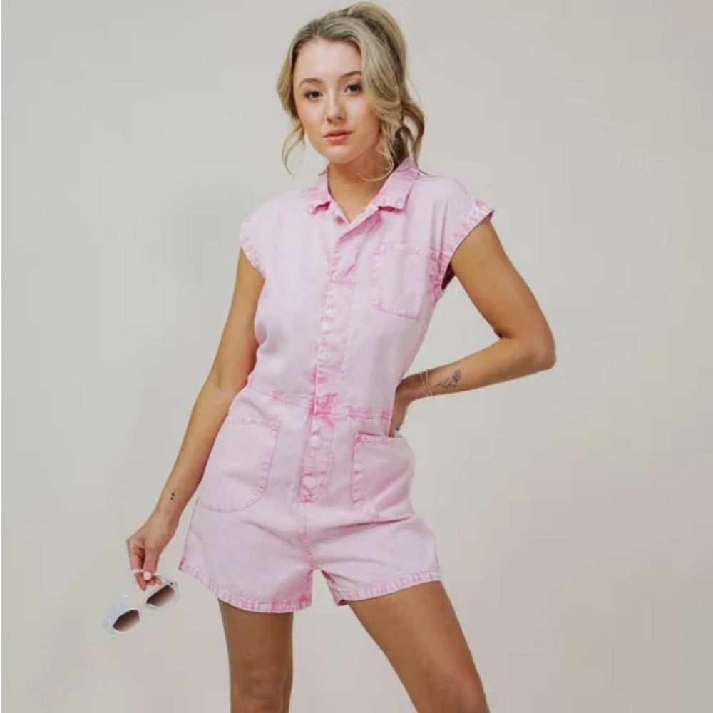Simply Southern Pink Short Sleeve Button Up Romper - Size Large